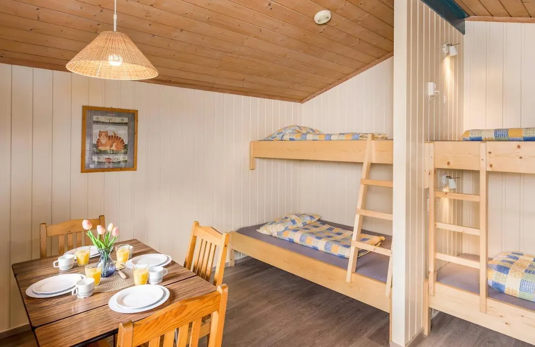 Flam Camping & Cabins-1